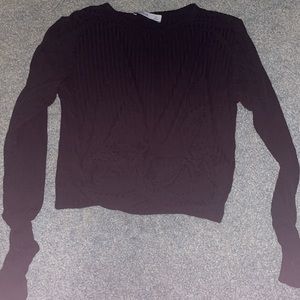 Black long sleeve crop top